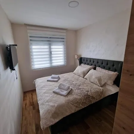 Lux Tara Apartamento *